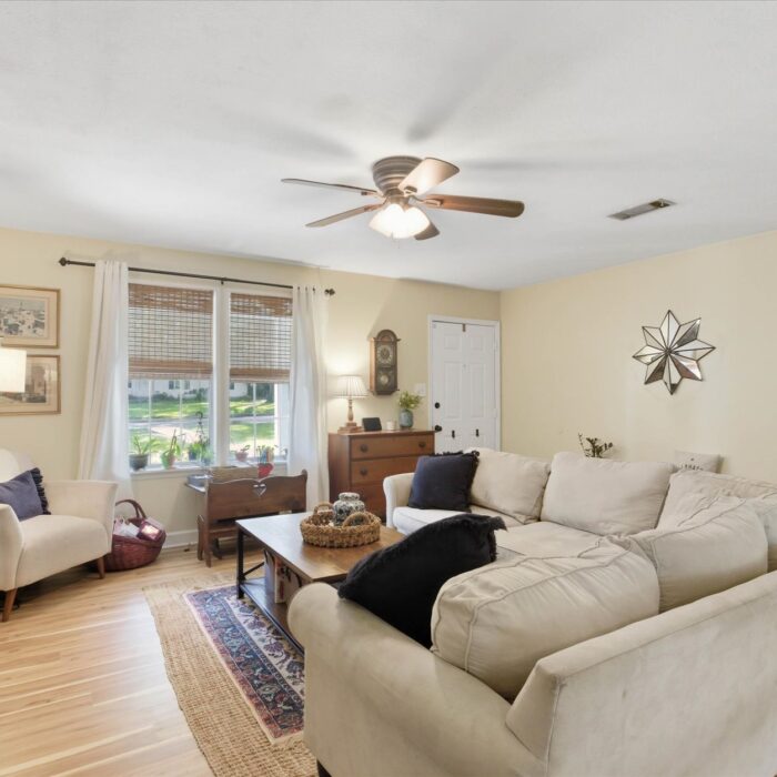 12-900 Mcguire Ct-12