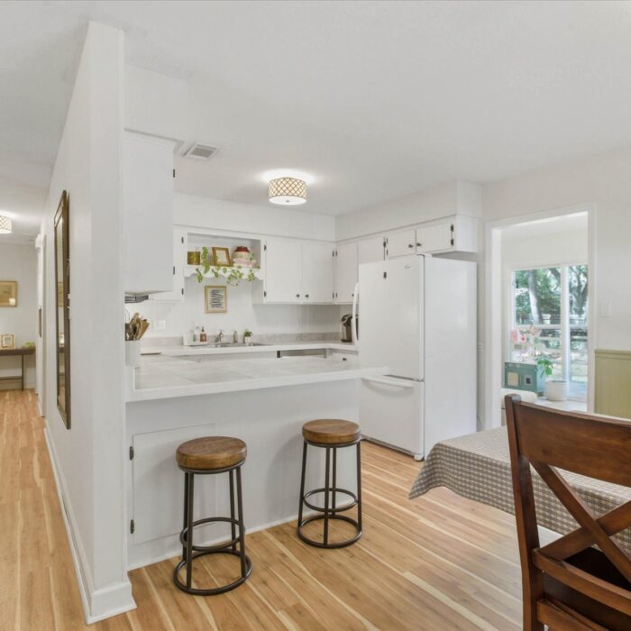 18-900 Mcguire Ct-18